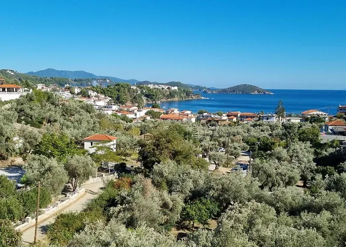 Olive Grove شقة شاطئ ميغالي أموس